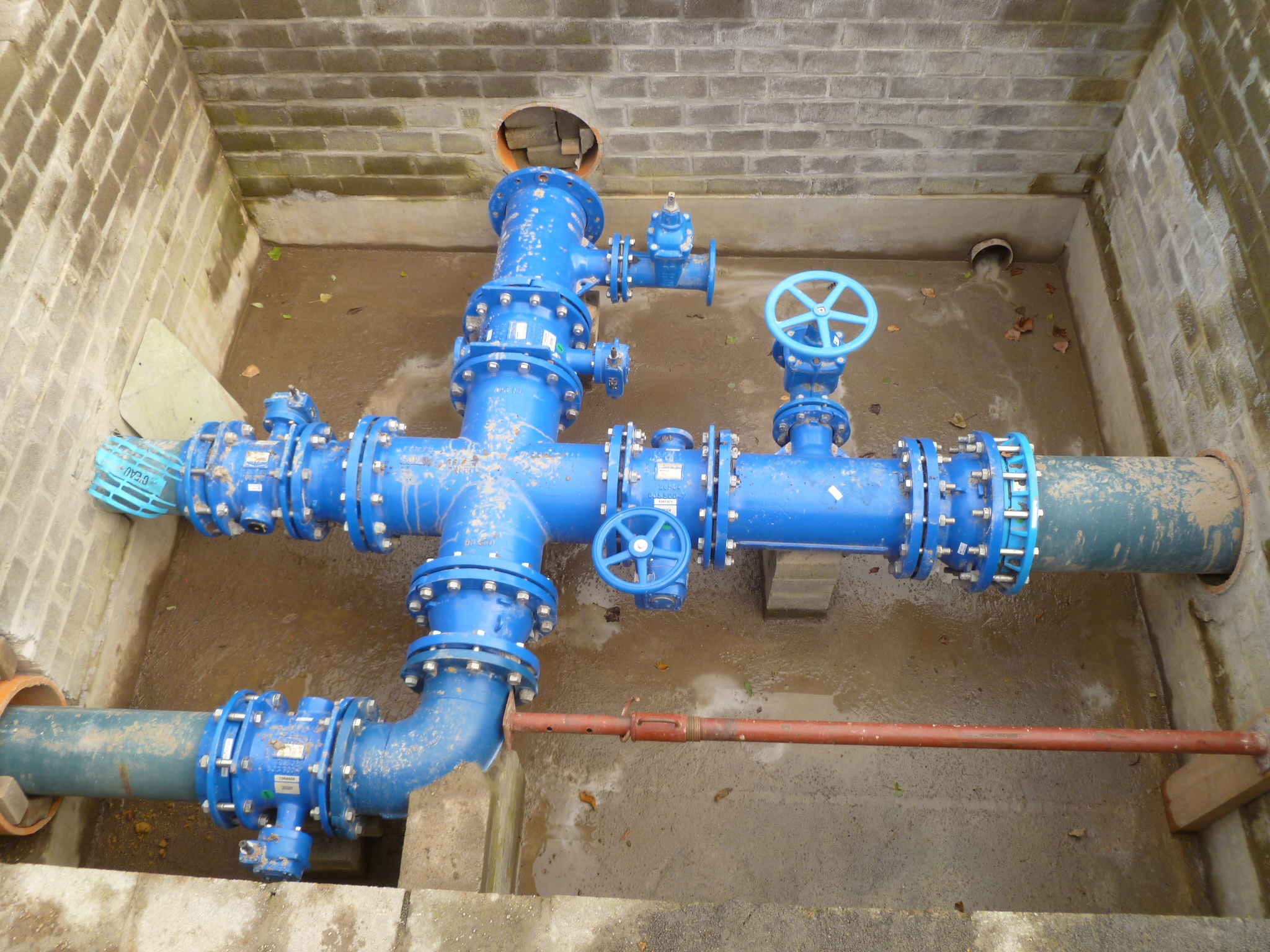 Renouvellement des installations de distribution d eau rue Sainte-Walburge à Liege
